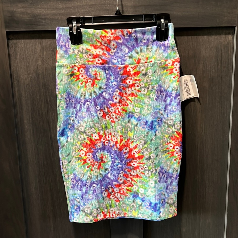 LuLaRoe Cassie skirt